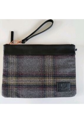 The British Bag Company Tweed Tartan Medium Pouch Wrist Bag Clutch